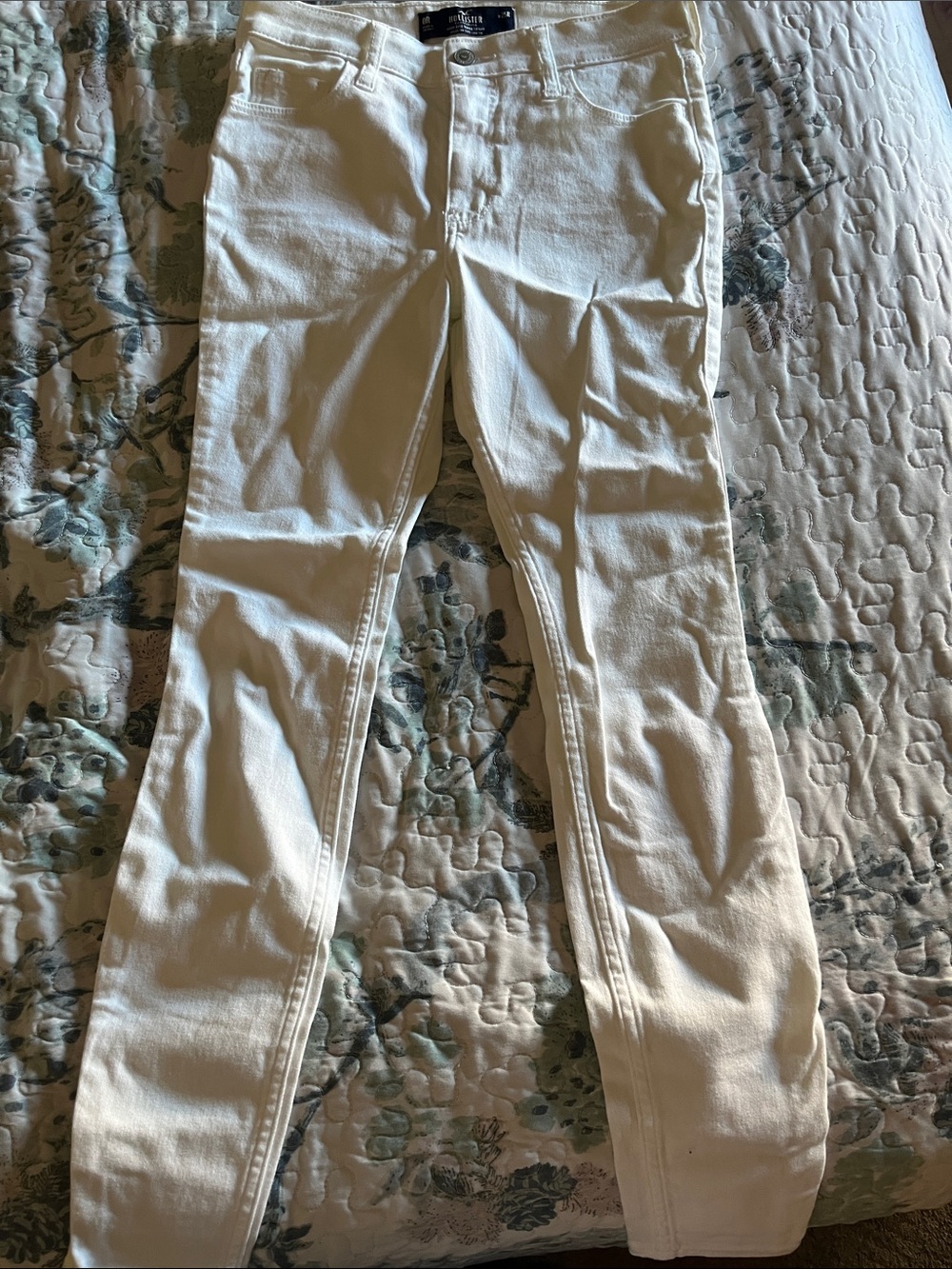 Hollister White High-Rise Skinny Jeans